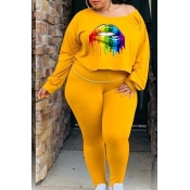 Lovely Casual Lip Printed Yellow Plus Size Two-pie