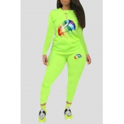 Lovely Leisure Lip Printed Green Plus Size Two-pie