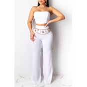 Lovely Casual Dew Shoulder Sleeveless White Two-pi