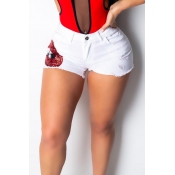 Lovely Casual Lip White Shorts