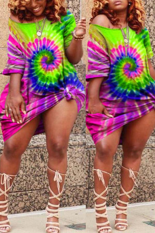 LovelyWholesale Plus Size Casual Tie-dye Multicolor Knee Length Dress Summer Short Sleeve Casual Basic Round Neck  3X Spring Summer 2024