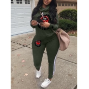Lovely Street Turtleneck Lip Print Green Two Piece
