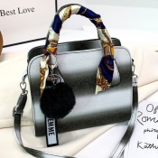 LW Sweet Gradient Chain Decoration Black Crossbody