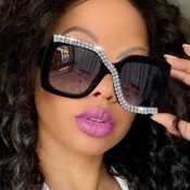 LW Street Crystal Decoration Black Sunglasses