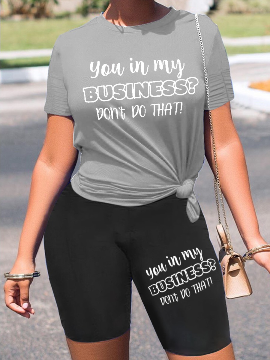LovelyWholesale Plus Size Round Neck Letter Print Shorts Set Summer Short Sleeve Casual Round Neck  4X Spring Summer 2024