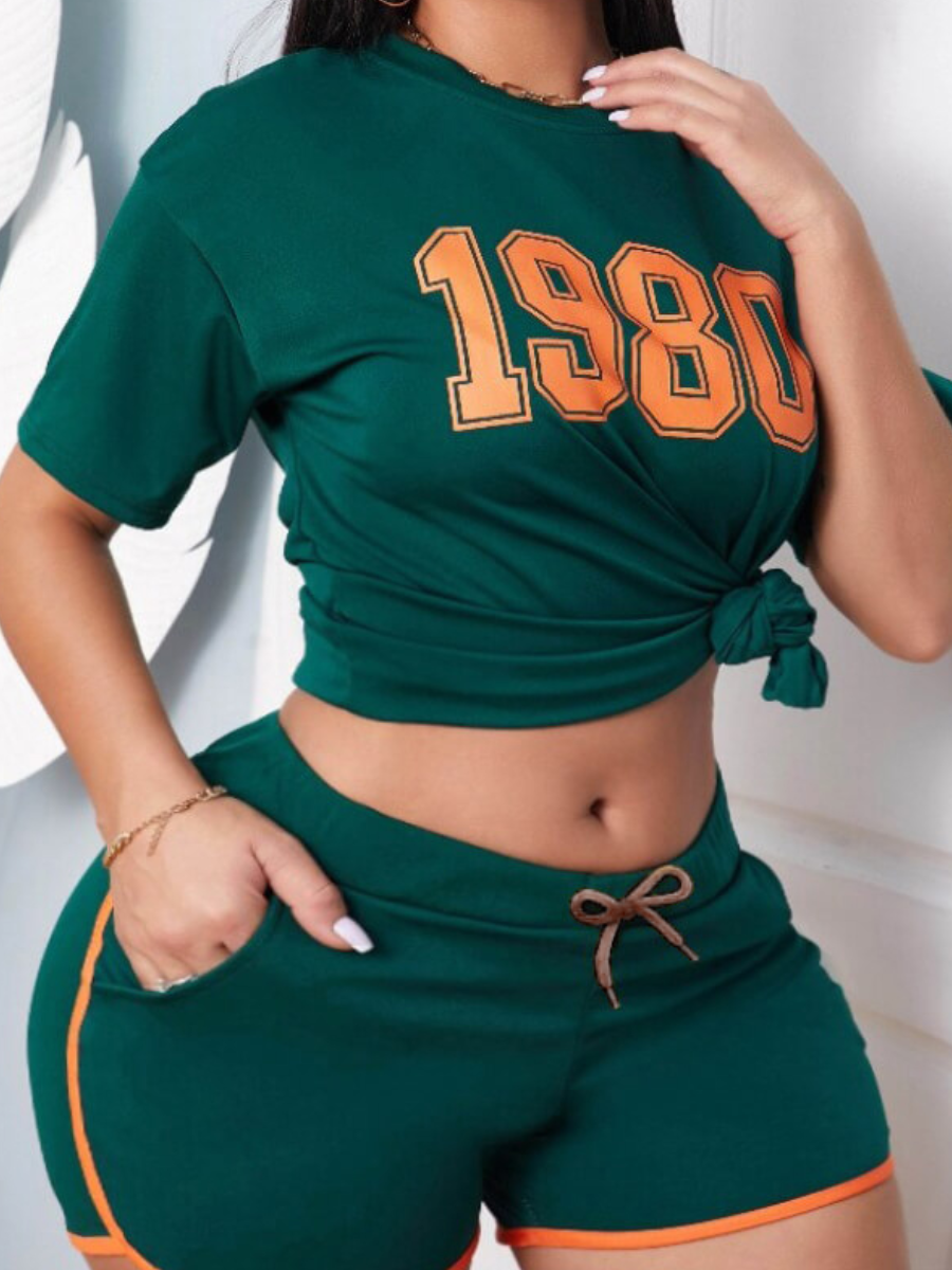 LovelyWholesale Plus Size Sportswear O Neck Letter Print Green Two-piece Shorts Set Summer Short Sleeve Sporty Basic Round Neck  Spring Summer 2024