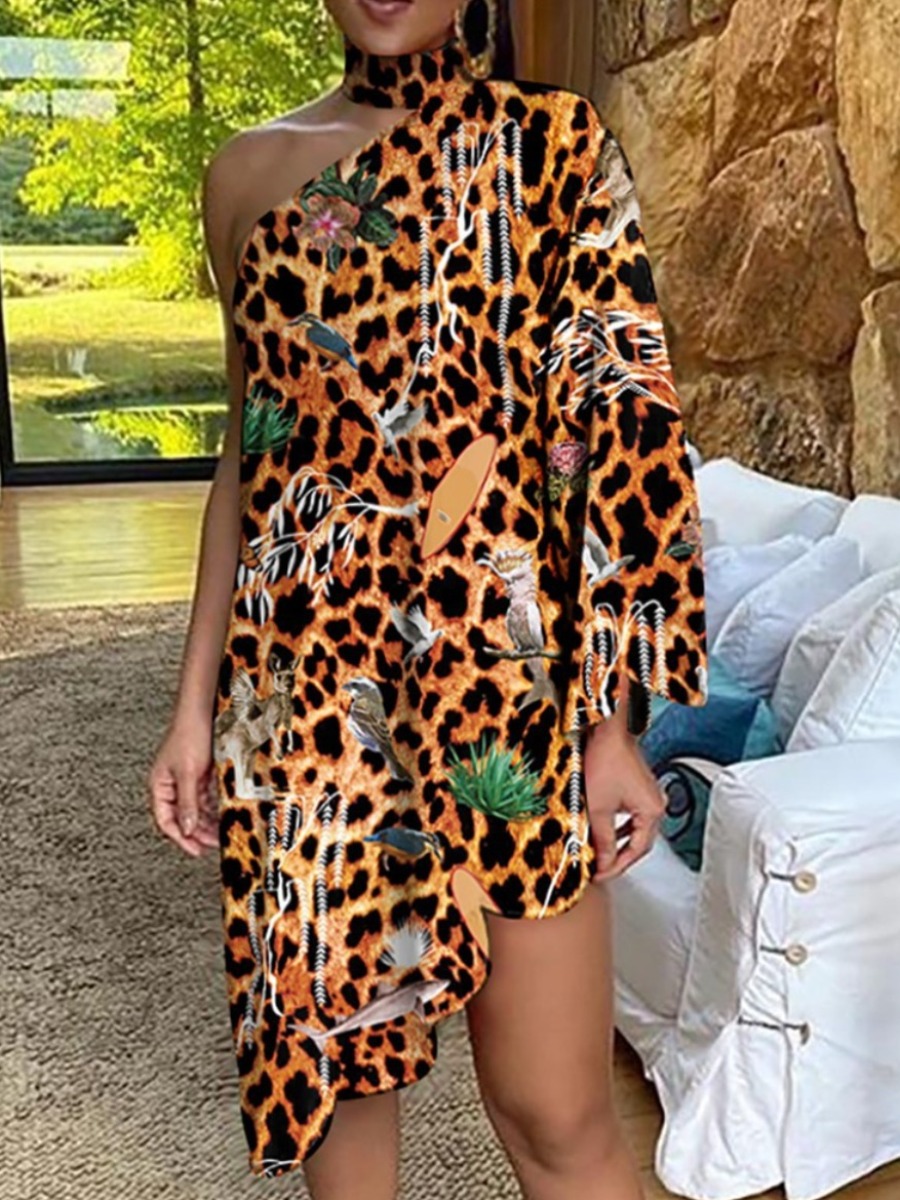 LW Blending Cut Out Figure Asymmetrical Leopard Dress