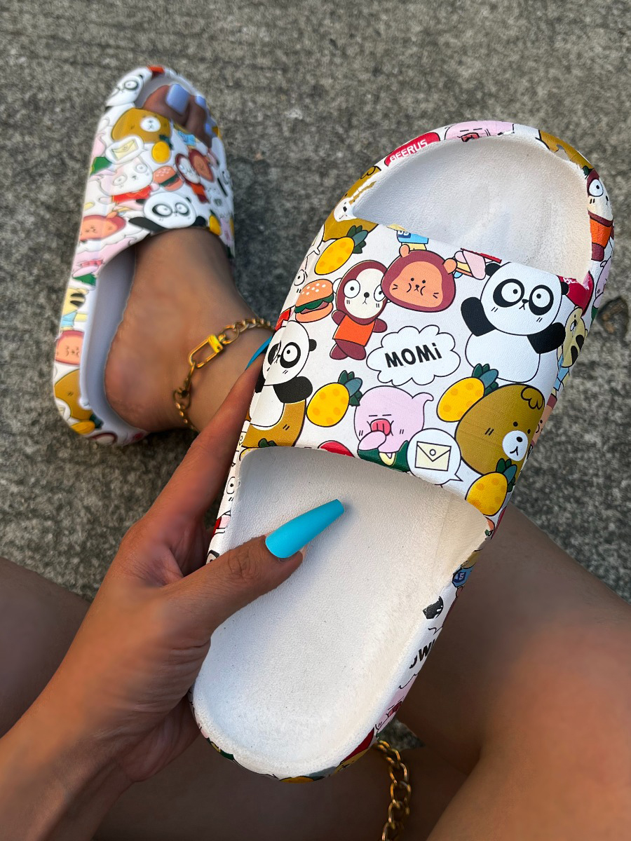 LW Cartoon Letter Print Yeeze Slides