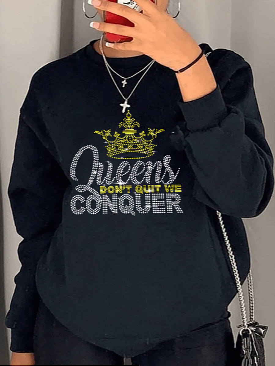 LW Plus Size Rhinestoe Crown Queen Letter Sweatshirt