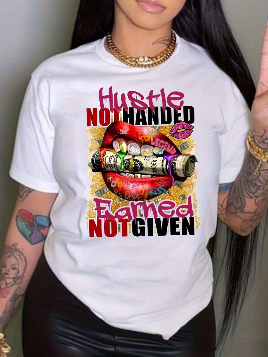 LovelyWholesale Lip Money Letter Print T-shirt Summer Short Sleeve Casual Basic Round Neck Spring Summer 2024