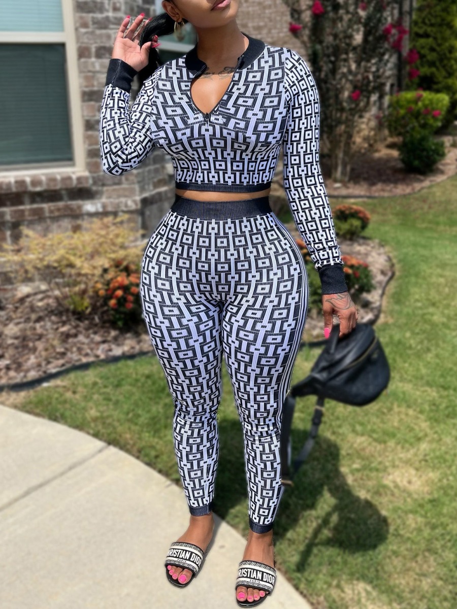 LW Crop Top Geometric Print Pants Set