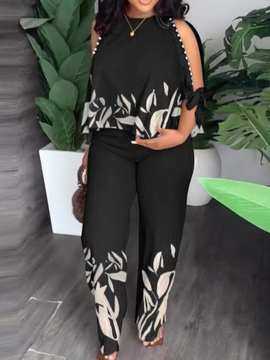 LovelyWholesale Plus Size Split Sleeve Floral Print Pants Set Spring Half Sleeve Casual Pattern Round Neck  5X Spring Summer 2024