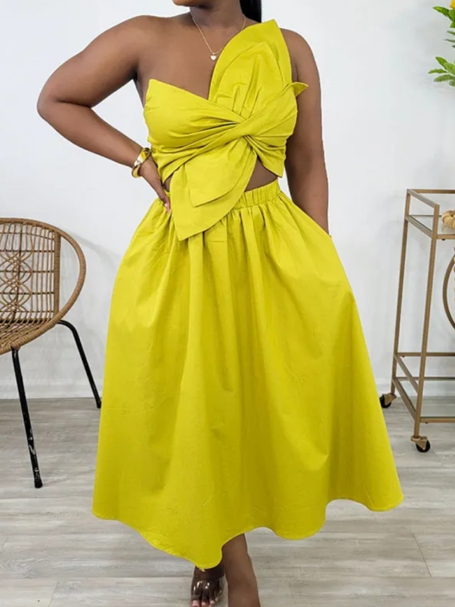 LW Plus Size Knot Solid Color Dress