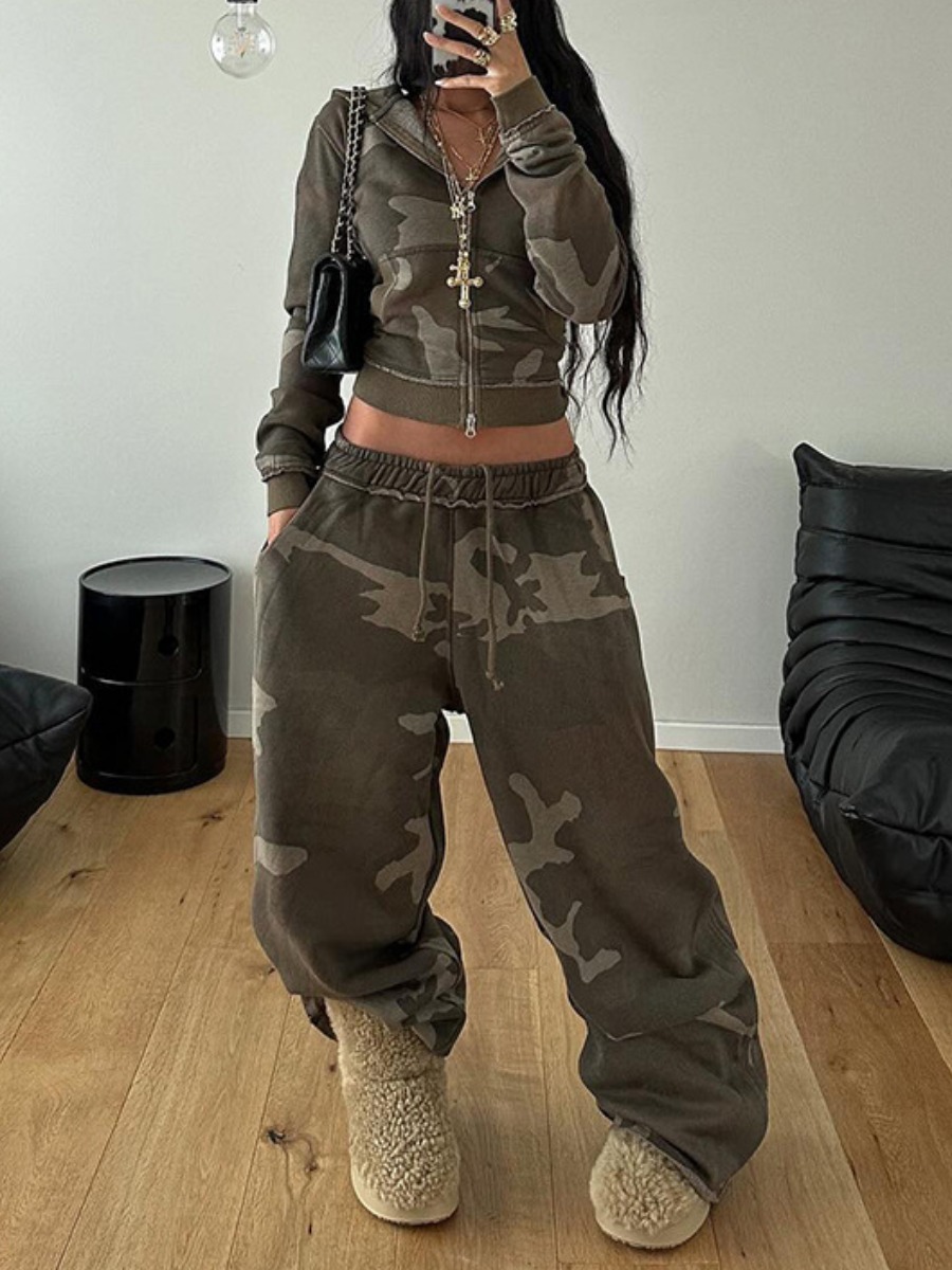 LW Street Polyester Hooded Collar Drawstring Camo Long Sleeve Two-piece Pants Set