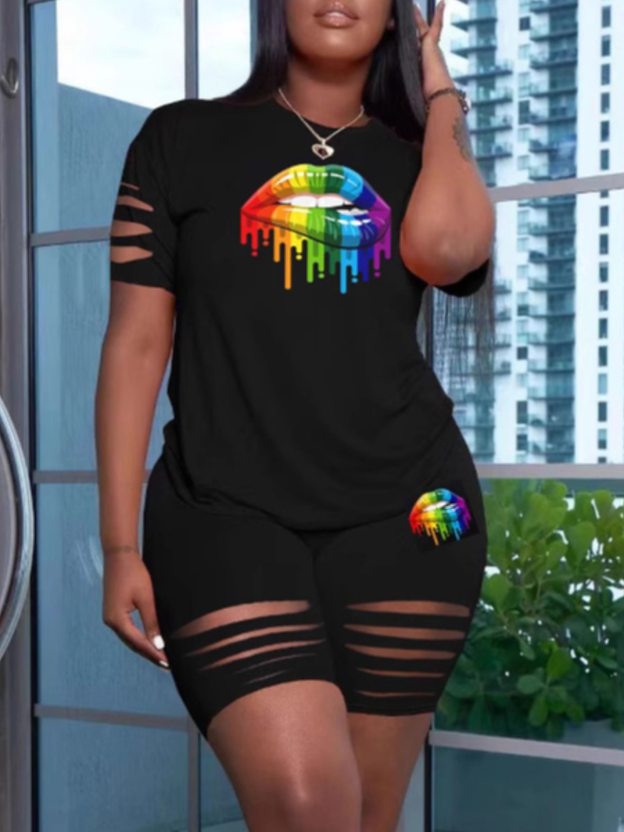 LW Plus Size Ripped Pattern Lip Print Two-piece Shorts Set